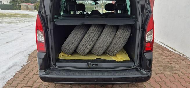 Peugeot Partner Kamera cofania 2 kpl. Kół