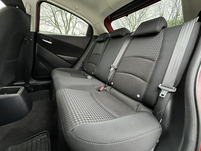 DJ 2018r 1.5 Benzyna Skyactiv LED Navi RCTA BSM Soul Red Zarejestrowan