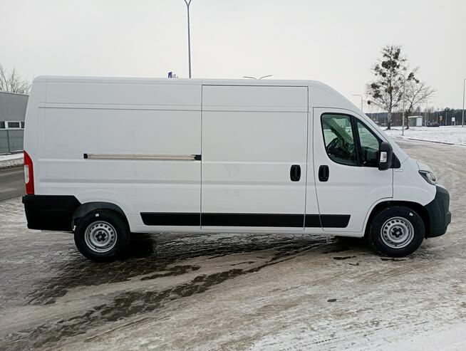 Fiat Ducato Maxi Furgon L3 H2 3,5T 140 KM Manual Radio 10' Climatronic