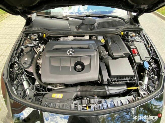 Mercedes-Benz CLA Shooting Brake 180 d AMG Line