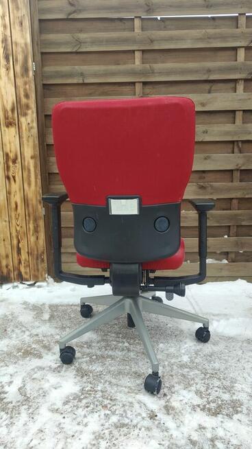 Krzesło Steelcase Lets B czerwone Dostępne 3 sztuki