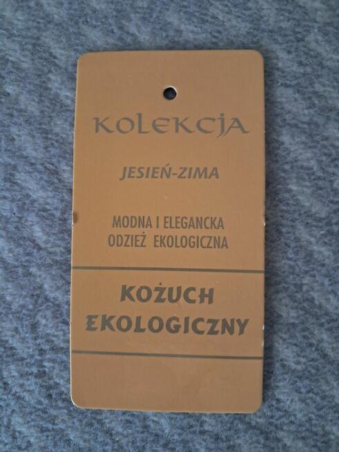 Kożuch damski, długi, czarny z kapturem, rozm. 44/46