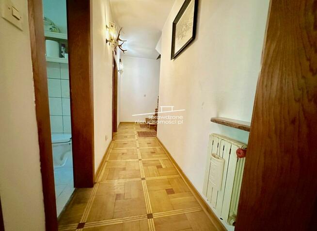 DOM w POWSINIE, Wilanów, Na Biuro, Pensjonat, Siedzibę Firmy