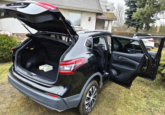 Nissan Qashqai II 1.2 lift j11 2018r. bogate wyposażenie