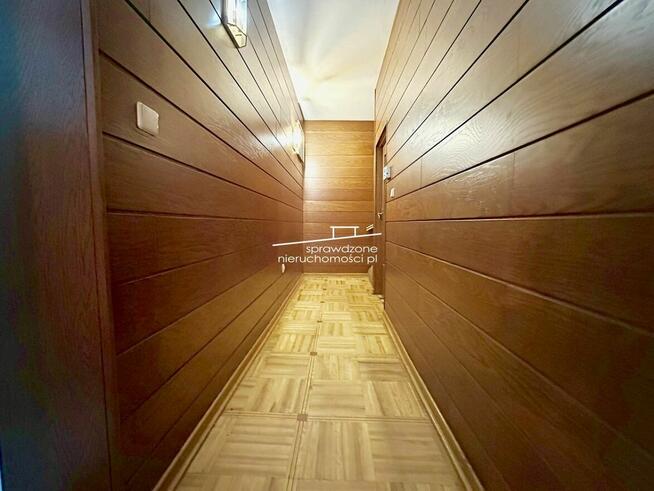 DOM w POWSINIE, Wilanów, Na Biuro, Pensjonat, Siedzibę Firmy