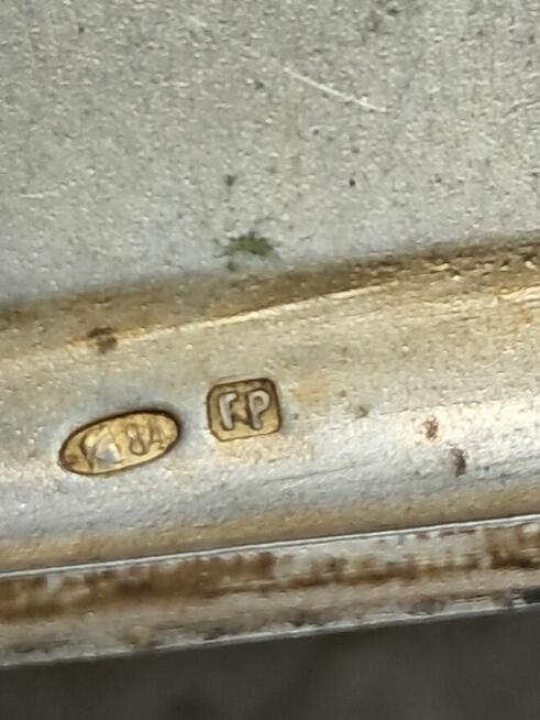 Sprzedam papierośnica