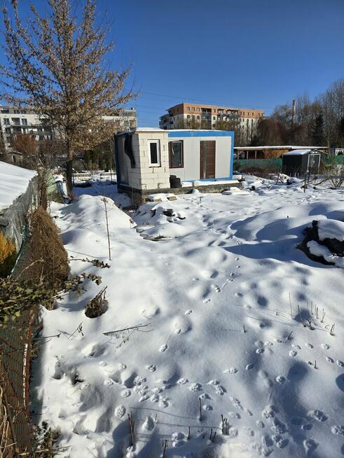 Działka rekreacyjna na granicy Targówka I Ząbek