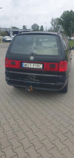 Syndyk sprzeda samochód osobowy VOLKSWAGEN SHARAN
