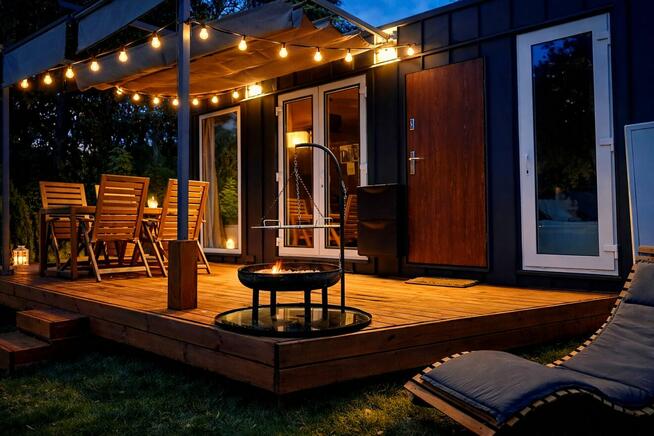 Tiny House nad Wisłą z prywatną balią – 30 min od Kazimierza