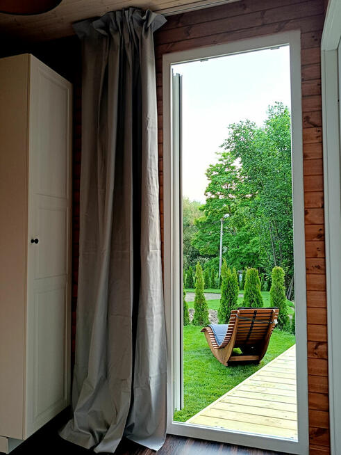 Tiny House nad Wisłą z prywatną balią – 30 min od Kazimierza