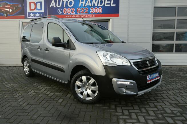 Peugeot Partner Tepee 1.2i Gaz LPG Bezwypadkowy Serwis ASO LED Kamera Navi 116tys.km