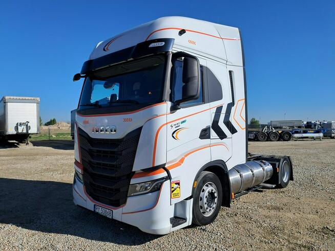 Iveco AS440ST/P