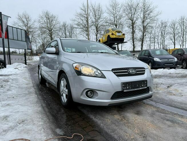 Kia Ceed benzyna ,