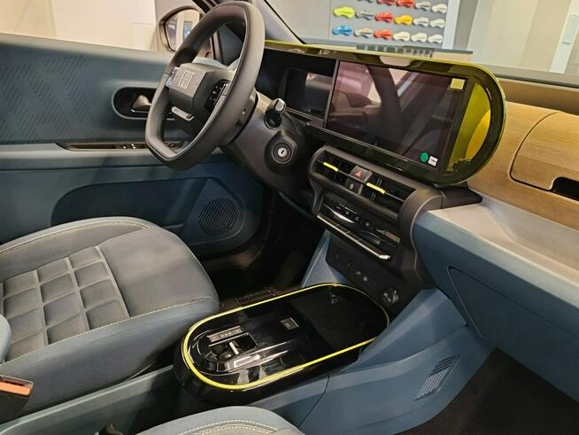 Fiat Grande Panda Hybrid La Prima 1.2 110KM eDCT