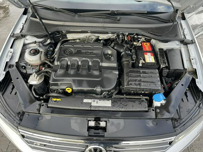 Volkswagen Passat Variant R-Line Highline Automat Skóra Podgrzewanie 190KM