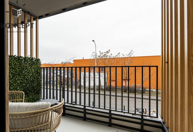 2 pok. | Balkon | Garaż | Komórka | Pierwszy najem