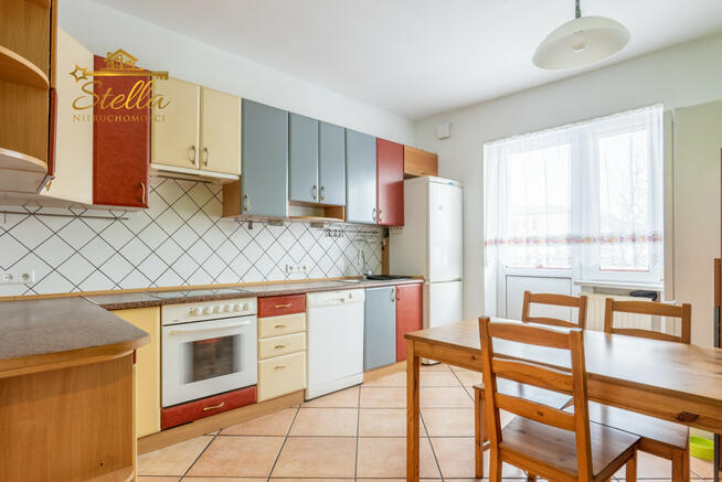 Dom Gdynia Cisowa, Sienna