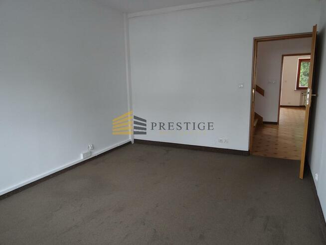 Dom na biuro w luksusowej lokalizacji