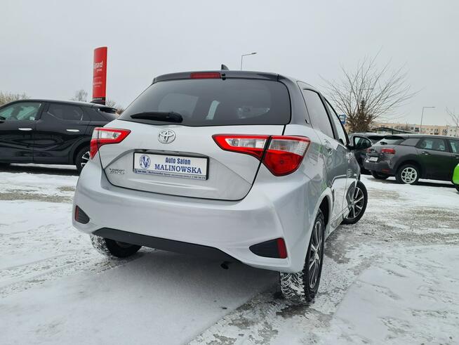 Toyota Yaris Y20 64 Tys.Km Serwis Kamera Klimatyzacja Tempomat Halogeny Komputer