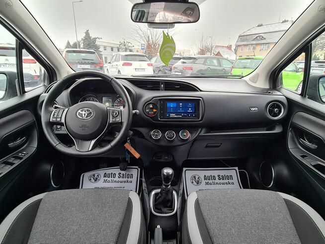 Toyota Yaris Y20 64 Tys.Km Serwis Kamera Klimatyzacja Tempomat Halogeny Komputer