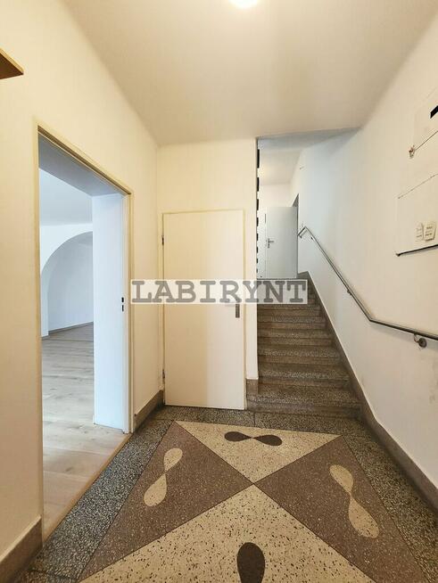 Dom Mirów, doskonała lokalizacja, wszystkie media