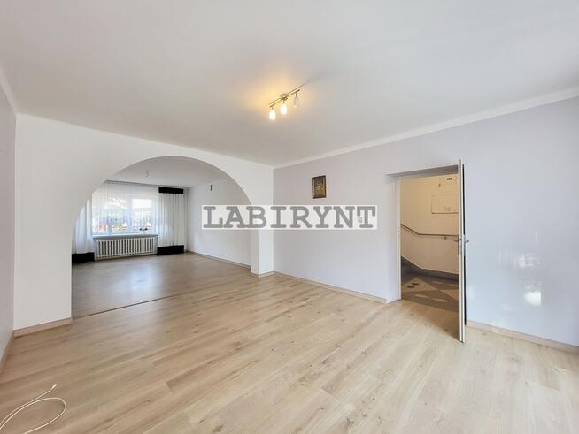 Dom Mirów, doskonała lokalizacja, wszystkie media