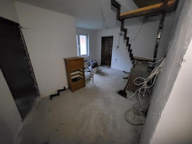 Sprzedam Dom i socjalny budynek