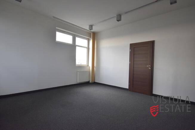 Niewielki lokal biurowy w okolicy ul. Brożka