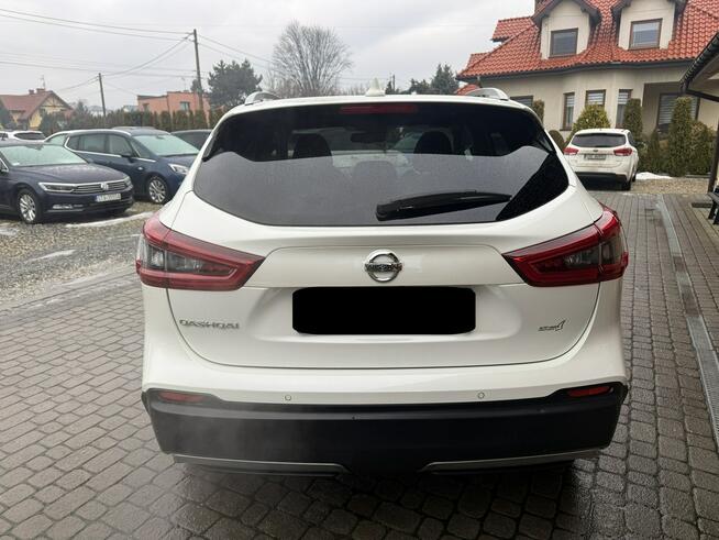 Nissan Qashqai 1,6 DIG-T 163KM Klima Navi Kamera 360* Panorama