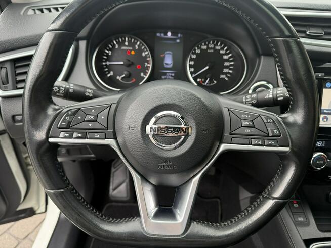 Nissan Qashqai 1,6 DIG-T 163KM Klima Navi Kamera 360* Panorama