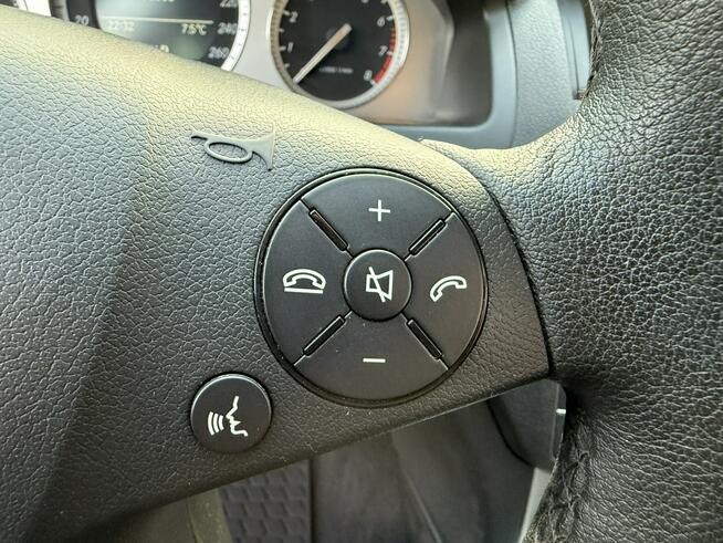 Mercedes C 180 NOWY ROZRZĄD ! Bardzo zadbana - 100% oryginalny przebieg