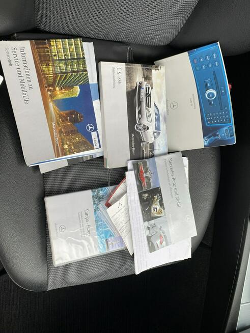Mercedes C 200 Bardzo zadbana - 100% oryginalny przebieg