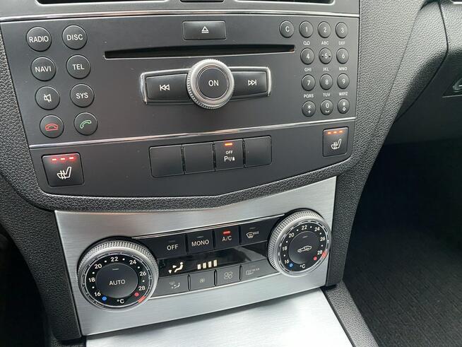 Mercedes C 200 Bardzo zadbana - 100% oryginalny przebieg