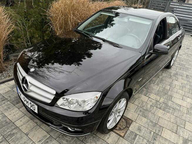 Mercedes C 200 Bardzo zadbana - 100% oryginalny przebieg