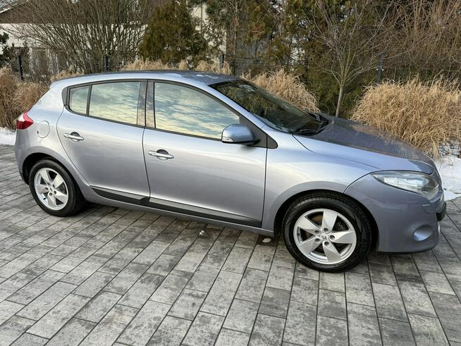 Renault Megane BEZWYPADKOWE !!! Niski oryginalny przebieg - BARDZO ZADBANE .