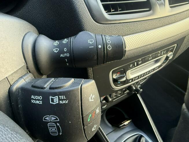 Renault Megane BEZWYPADKOWE !!! Niski oryginalny przebieg - BARDZO ZADBANE .