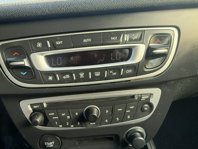 Renault Megane BEZWYPADKOWE !!! Niski oryginalny przebieg - BARDZO ZADBANE .