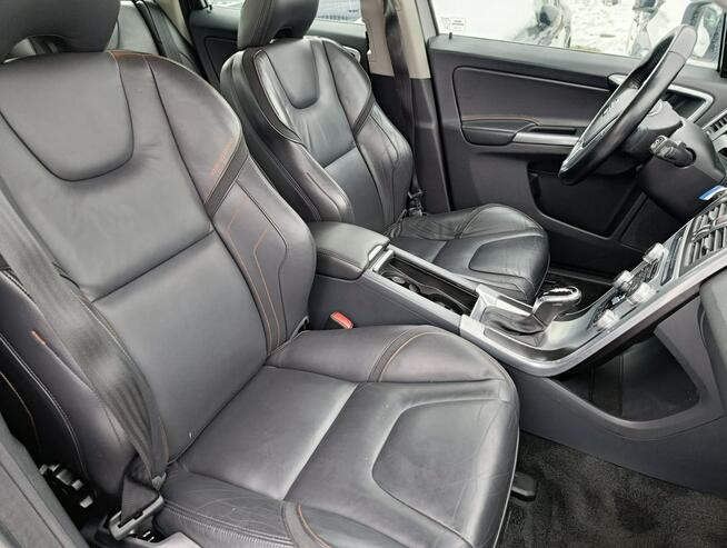 Volvo XC 60 Ksenon navi Ocean Race