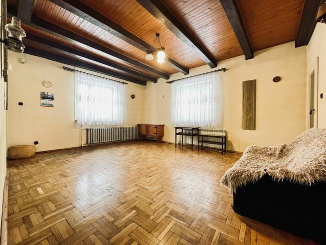 Dom Greszczyn gm. Fałków,