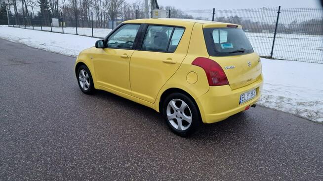 Suzuki Swift 1.3 PB 2005r Klima Multifunkcyjna Kierownica 187tys km Sprawny