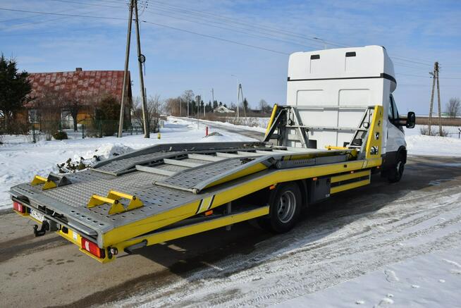 Iveco Daily 72C 3.0D Automat Laweta z Piętrem na 2 auta/ Serwisowany/ 135 TYS KM !!