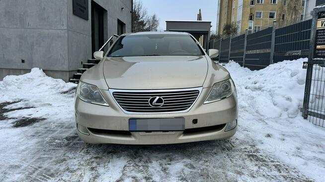 Lexus LS 4.6 benz. 381KM Kamera /Mark Levinson/Wentyle Szyber Dociągi Bi xenon