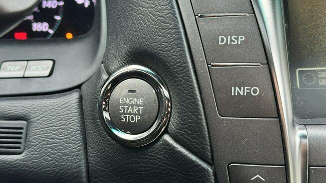 Lexus LS 4.6 benz. 381KM Kamera /Mark Levinson/Wentyle Szyber Dociągi Bi xenon