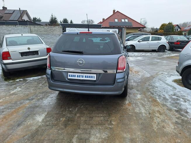 Opel Astra Klimatyzacja Parktronik Serwisowany Bezwypadkowy Stan Bardzo Dobry