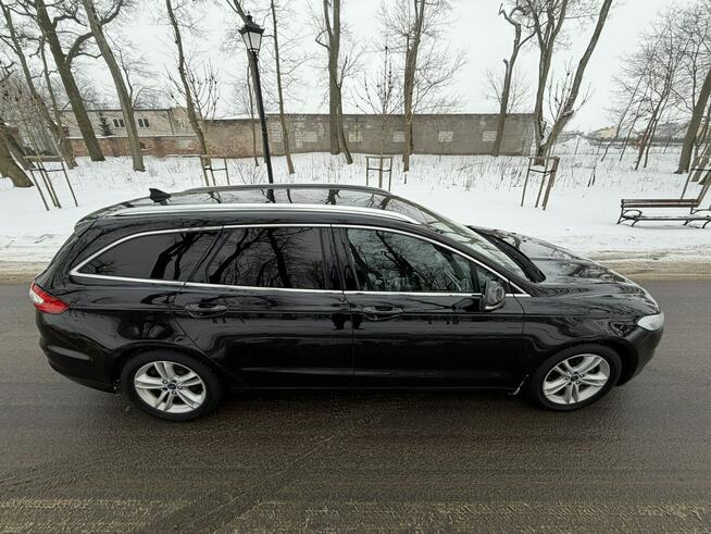 Ford Mondeo MK5 2.0 TDCI 150 Koni Titanium Navi PowerShift Alu 17