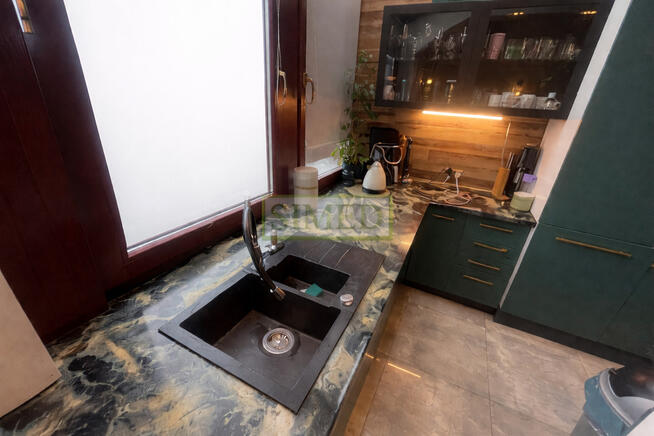 Ciche ogrodzone osiedle, ochrona, park