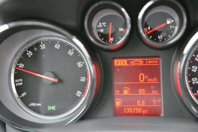 Opel Mokka 1.4 140KM Xenon Kamera Czujniki Navi Fotele komfort