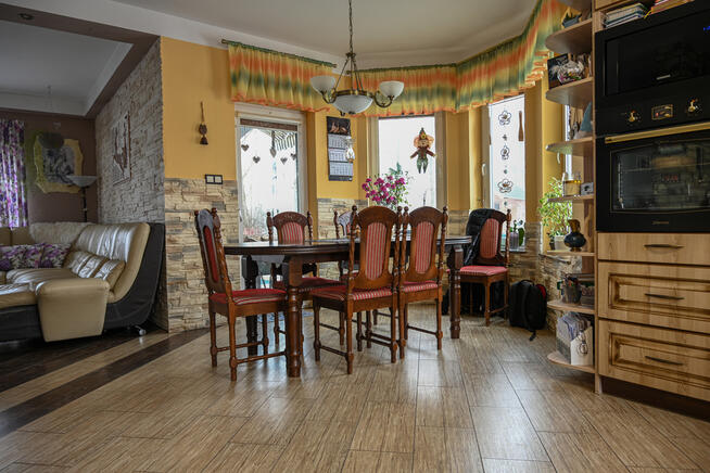 Dom wolnostojący, stawy, wędzarnia -duża działka