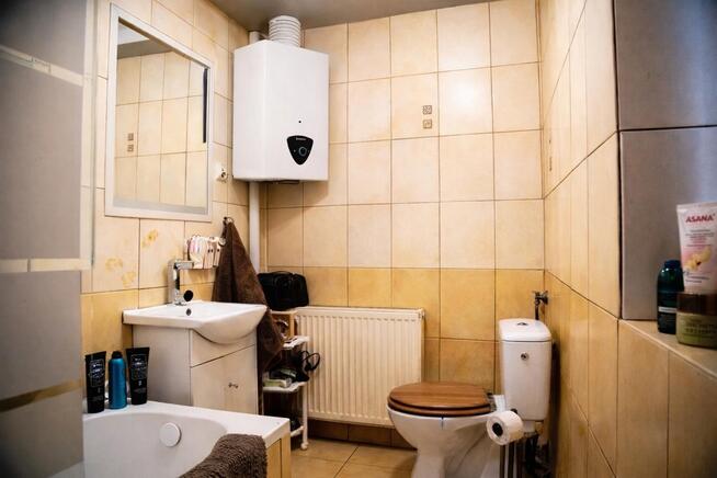 Sprzedam dom Bobrowniki Wielkie z działką 17 arów.