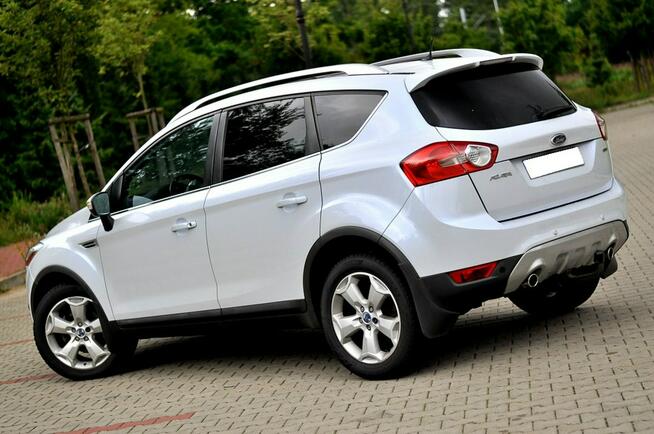 Ford Kuga Titanium 2,0TDCi Panorama Dach Skóra Grzana Duża Navi Full Opcja